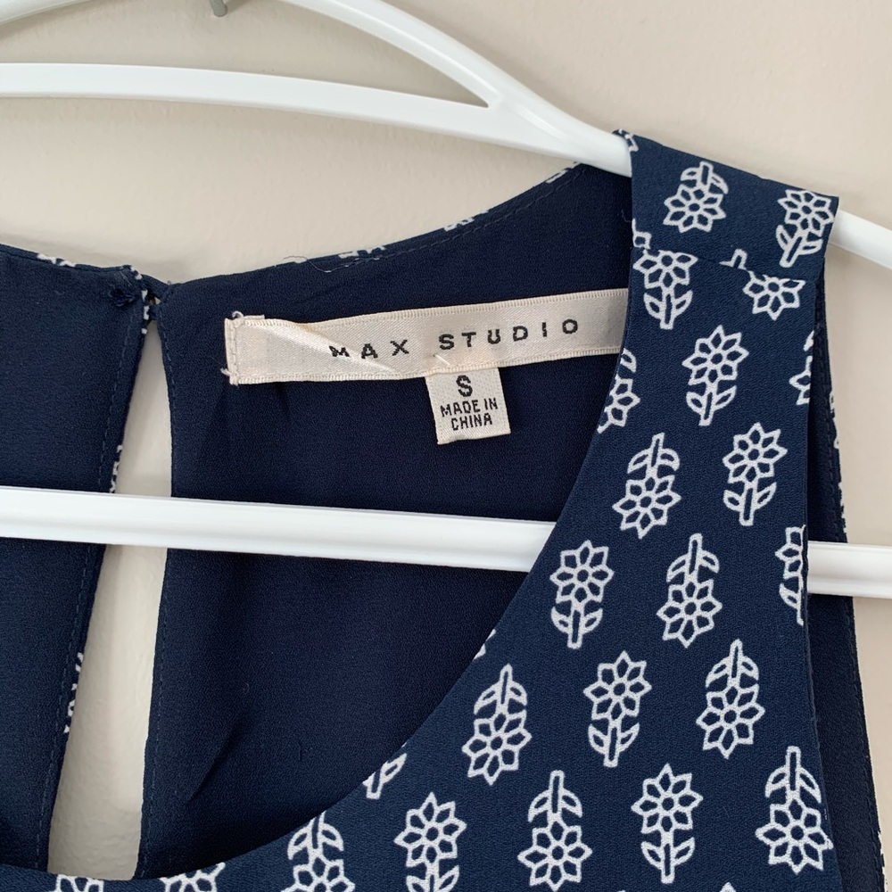 Max Studio Tank Top - Picture 3 of 8